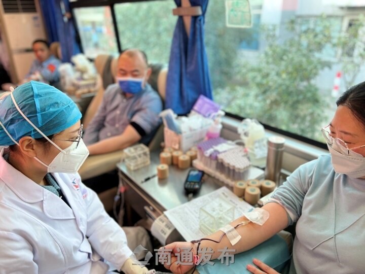 ����ͨ�䲼��������Ѫ3������������ѪҺ���ѹ����2121�Ƿ���ְ֯��������Ѫ