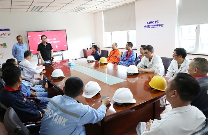 ��ϵѧ�� ������ ����2121�Ƿ�ΪԱ��������Ů��ѧ�ǿƼν�