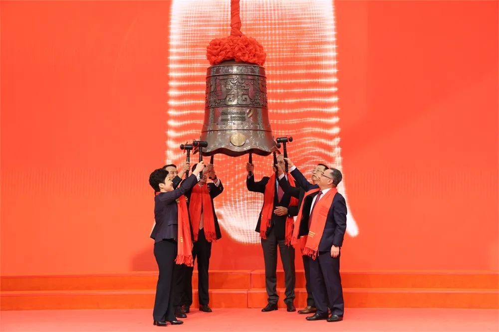 �»��ձ���֤ȯʱ�����й������������ȶ��ý�屨·��2121�Ƿ�����ױ