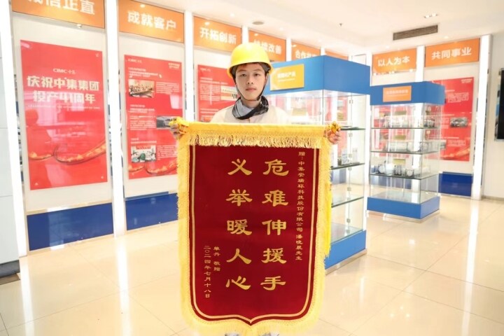 ����ͨ�䲼�����������������¾���ˮŮ�� | 2121�Ƿ�ӿ�ֺ��˹���