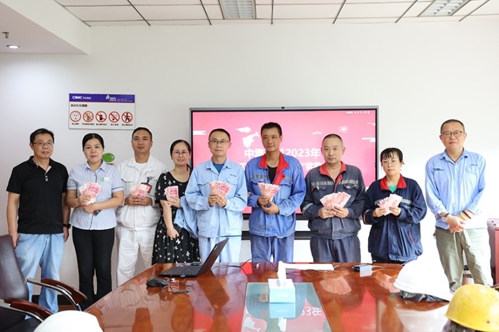 658f076d72c4749627f3f12a6645c62f