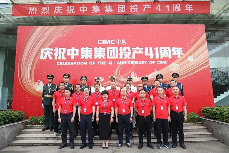 bdaad4863b95fcf45ab6d8c5c53972ef