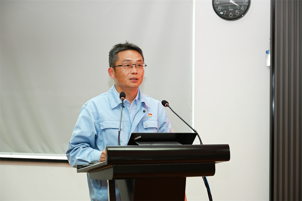 5dc947062252225a298376b14628f1c5