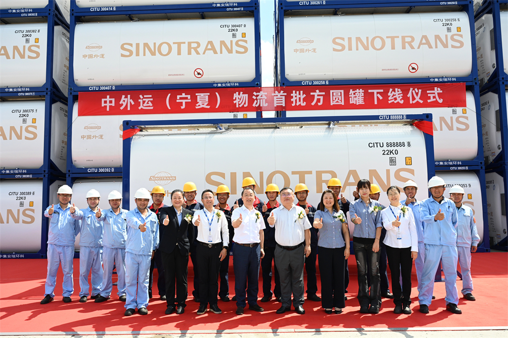 1314042915e04bf0a68698fb3fddebfb